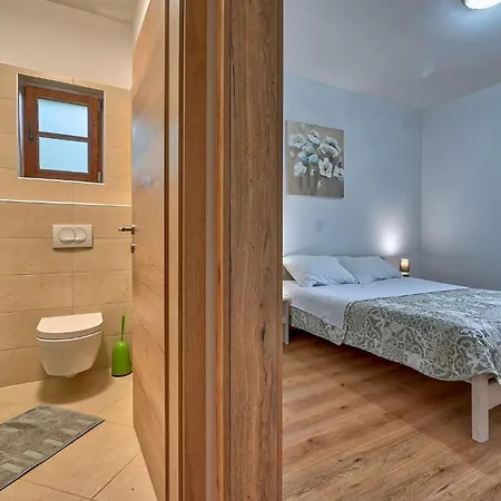 Rossita Vikendica Zadar